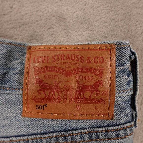 Levi's 501 Cutoff denim shorts women's 33 blue button fly red tab 2 1/2" inseam - Picture 8 of 11